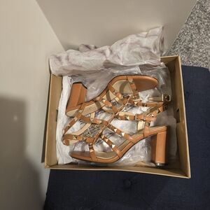 Jessica Simpson Tan Strappy Heels